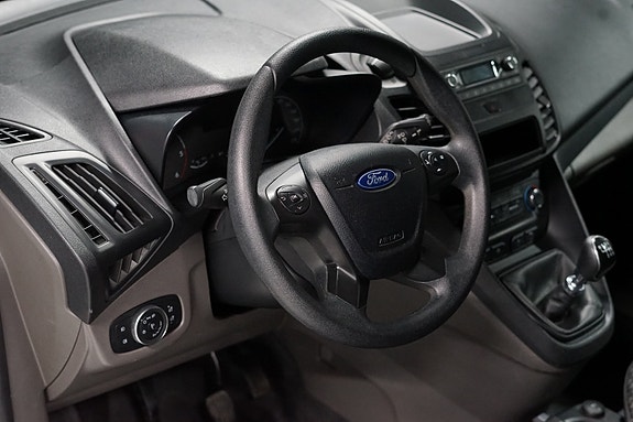 Ford Transit Connect 15 of 25