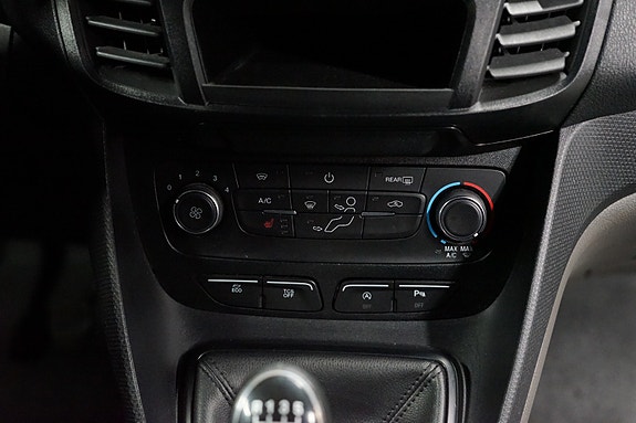 Ford Transit Connect 11 of 25