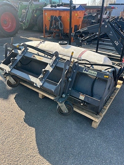 Holms SU 215 2012, kr 82 000,-