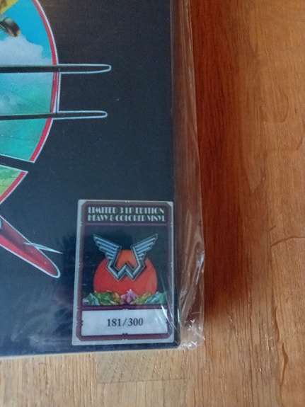 Product image 2 of 3