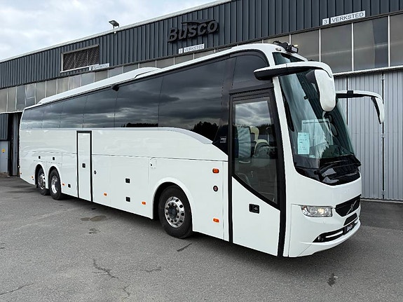 Volvo 9900