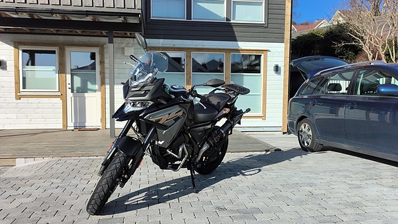 VOGE 650 DS 2 of 5