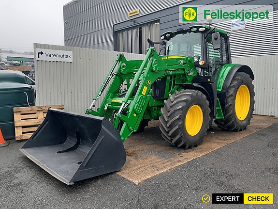 John Deere 6120M