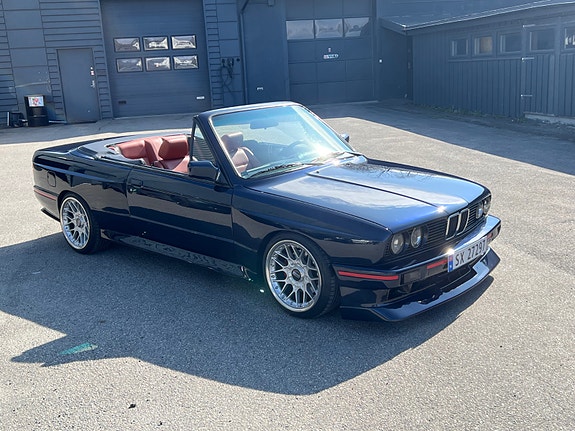 BMW 318i 7 of 19