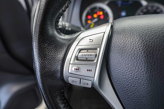 Nissan Navara 19 of 30
