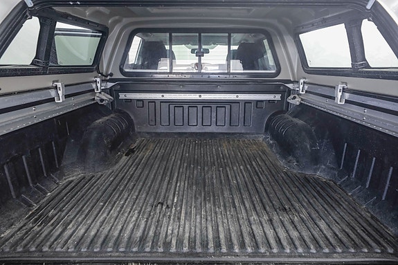 Nissan Navara 24 of 30