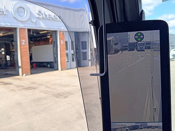 Mercedes-Benz Actros 1832L SKAB 19 paller med sideåpning, varme i skap, ryggekamera, onspot, webasto, ledbar, se video 23 of 24