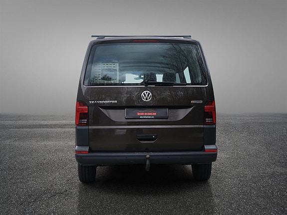 Volkswagen Transporter 9 of 30