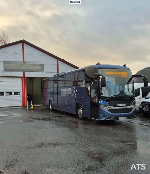 Scania Interlink 4x2 turbuss m/ Onspot, heis, toalett, alufelger, gullavtale og seteplasser til 49+1+1