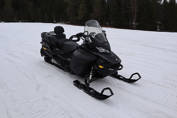 Ski-doo Expedition SE 900 ACE Turbo