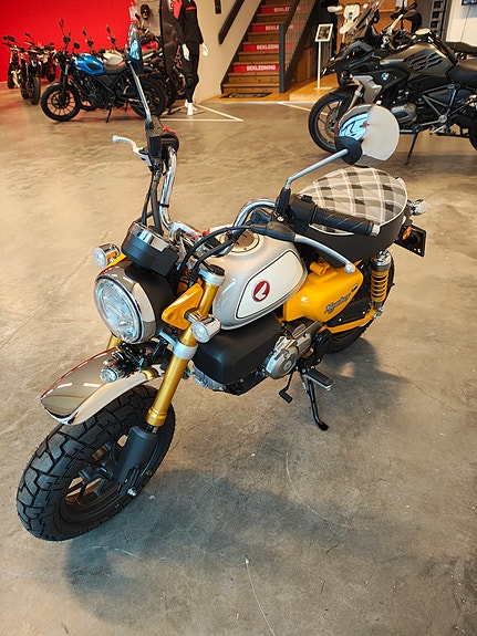 Honda Monkey 125 **Overligger Tilbud på 2024/2025 modell!!** 4 of 5