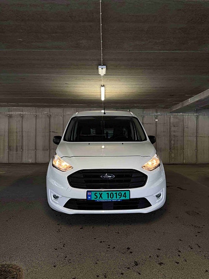 Ford Transit Connect 2 of 12