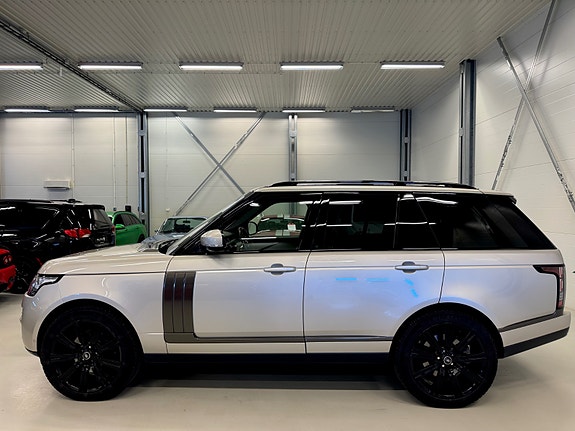 Land Rover Range Rover 3 of 5