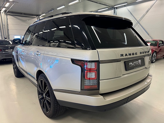 Land Rover Range Rover 4 of 5