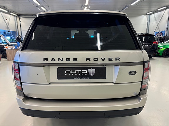 Land Rover Range Rover 5 of 5