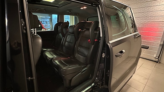 Volkswagen Sharan 27 of 30