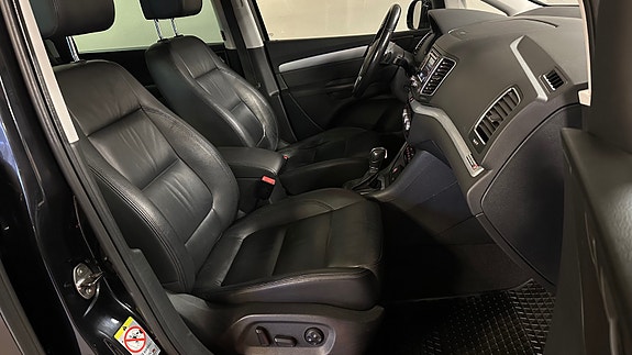Volkswagen Sharan 8 of 30