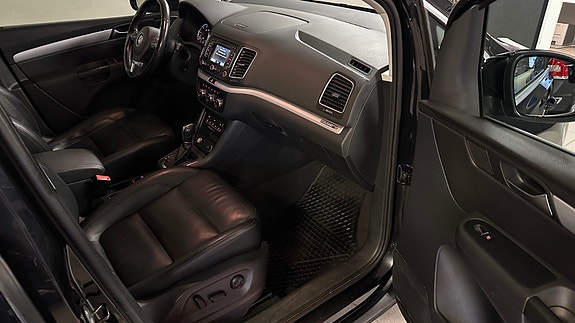 Volkswagen Sharan 4 of 30