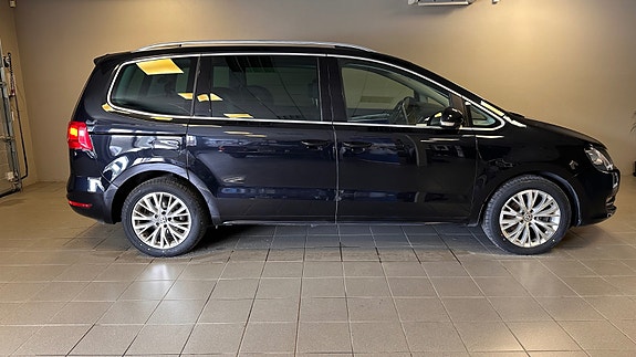 Volkswagen Sharan 5 of 30