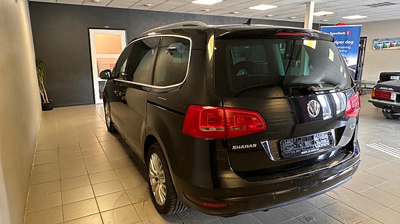 Volkswagen Sharan 7 of 30