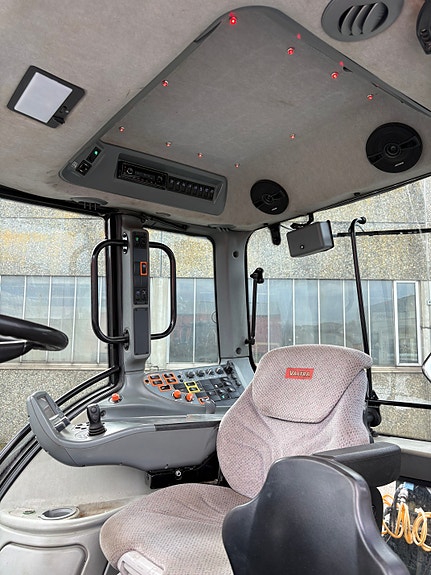 Valtra T202D 2011, kr 725 000,-