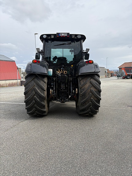 Valtra T202D 2011, kr 725 000,-