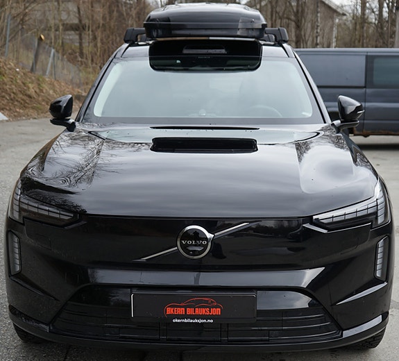 Volvo EX90 26 of 30