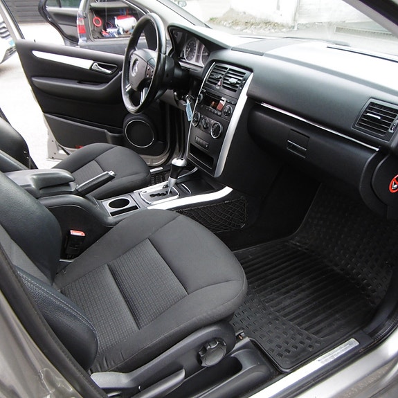 Mercedes-Benz B-Klasse 19 of 30