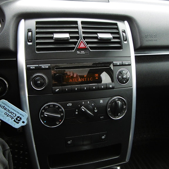 Mercedes-Benz B-Klasse 16 of 30