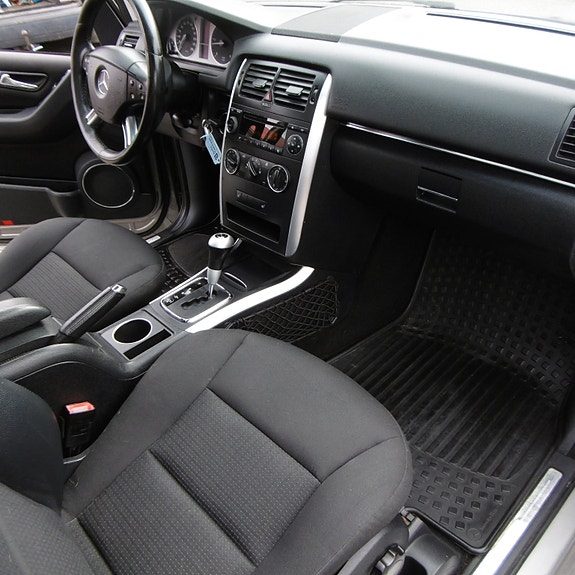 Mercedes-Benz B-Klasse 20 of 30