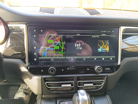 Porsche Macan 7 of 28