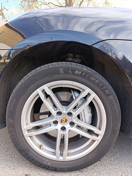 Porsche Macan 18 of 28