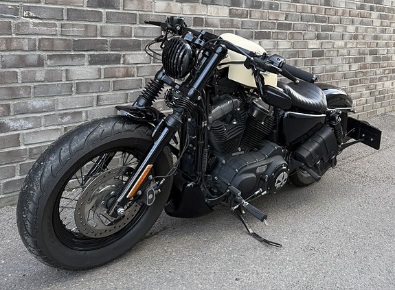 Harley-Davidson XL 1200X Forty-Eight 10 of 14