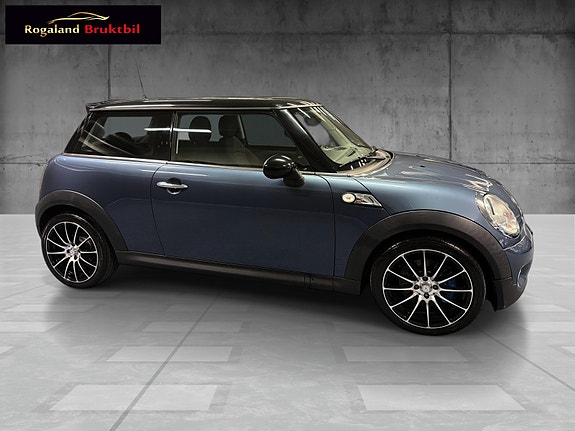 MINI Cooper S 6 of 27