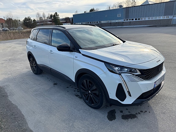 Peugeot 5008 4 of 16