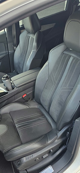 Peugeot 5008 16 of 16