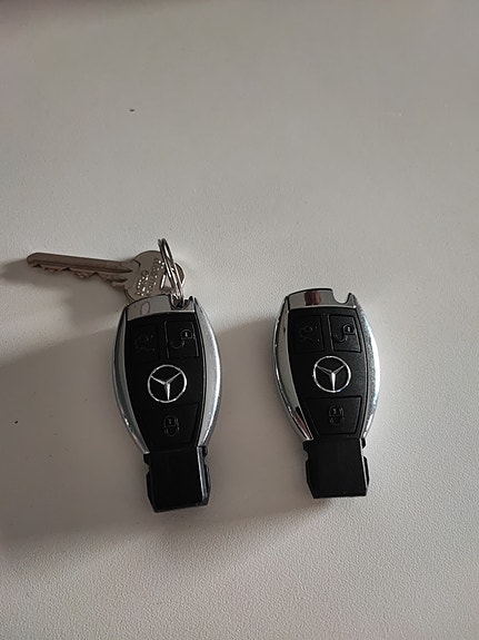Mercedes-Benz E220 18 of 20