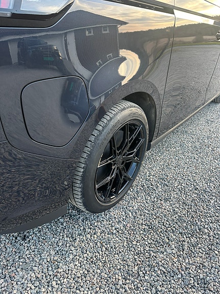 Volkswagen ID. Buzz 11 of 27