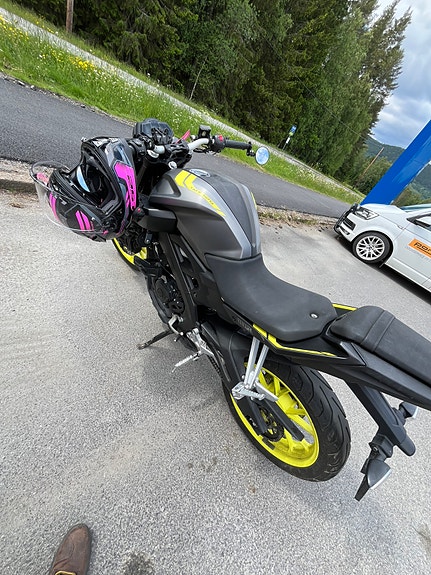 Yamaha MT-125 8 of 10