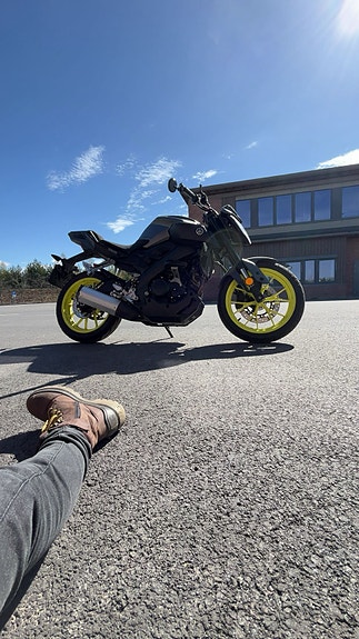 Yamaha MT-125 7 of 10