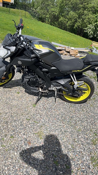 Yamaha MT-125 5 of 10