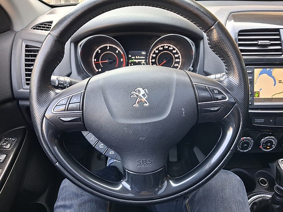 Peugeot 4008 13 of 15