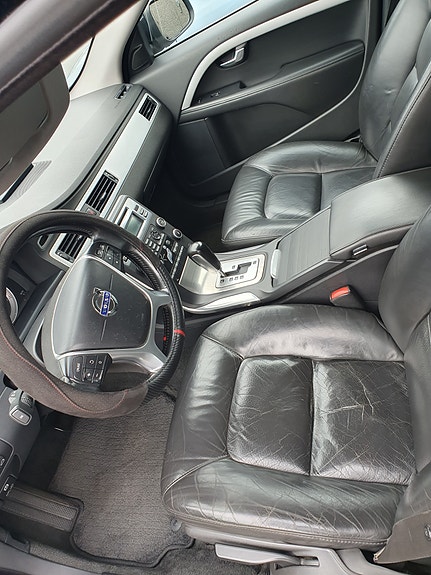 Volvo V70 29 of 30