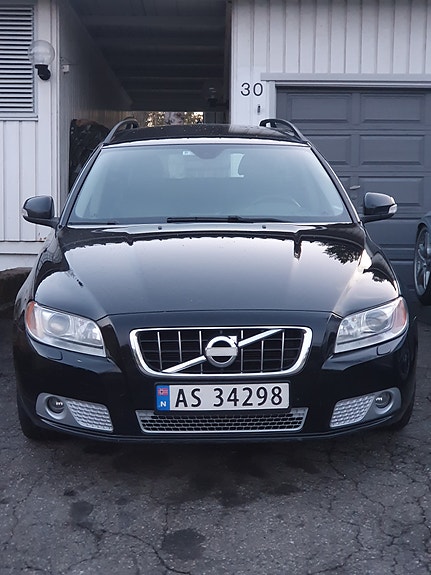 Volvo V70 22 of 30