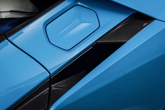 Lamborghini Revuelto 30 of 30