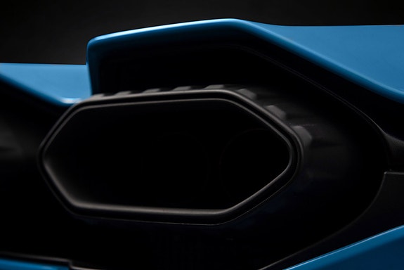 Lamborghini Revuelto 23 of 30
