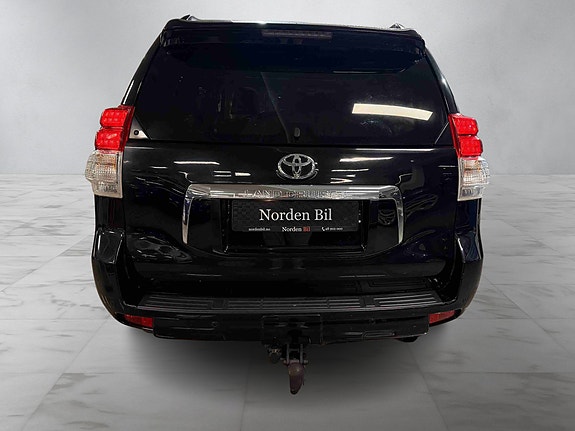 Toyota Land Cruiser 5 of 30