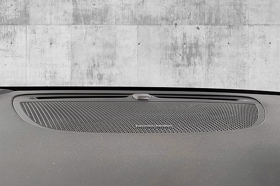 Volvo V60 18 of 19