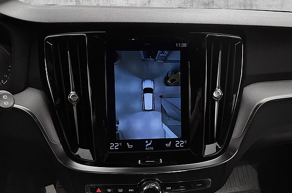 Volvo V60 16 of 19
