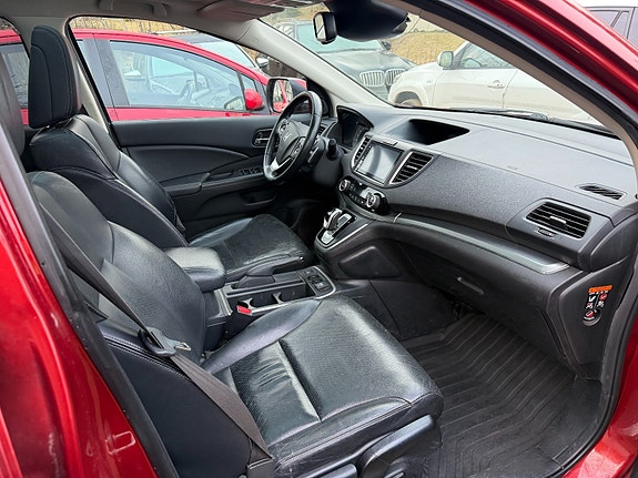 Honda CR-V 9 of 13